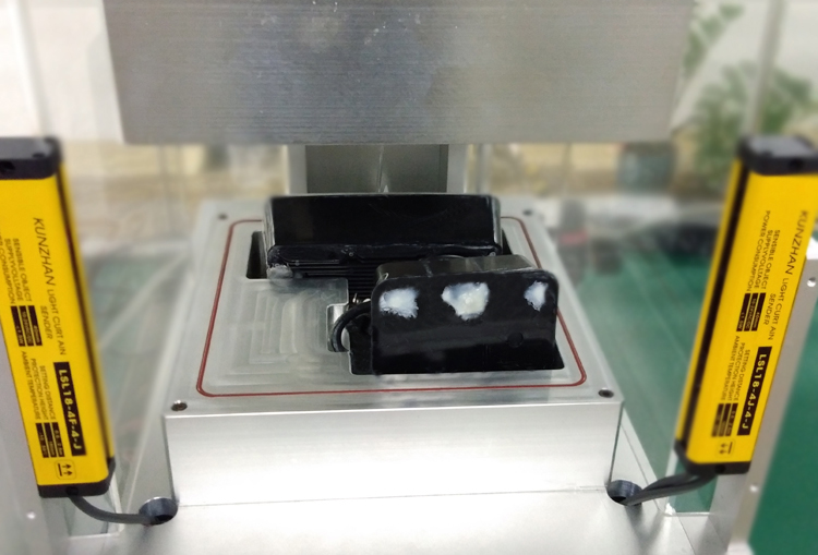 安防摄像头防水测试 安防摄像头防水测试